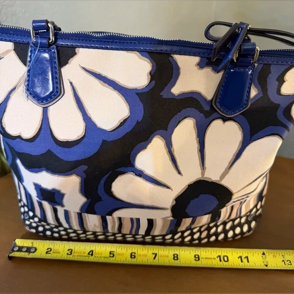 Coach Poppy Floral Navy and Cream Tote Bag - Picture 11 of 13